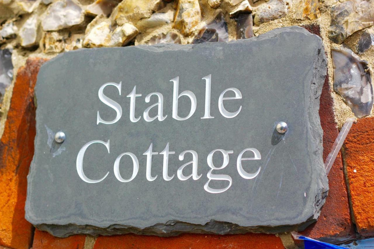 Romantic Flint Cottage On The Suffolk Coast Саксмъндам Екстериор снимка
