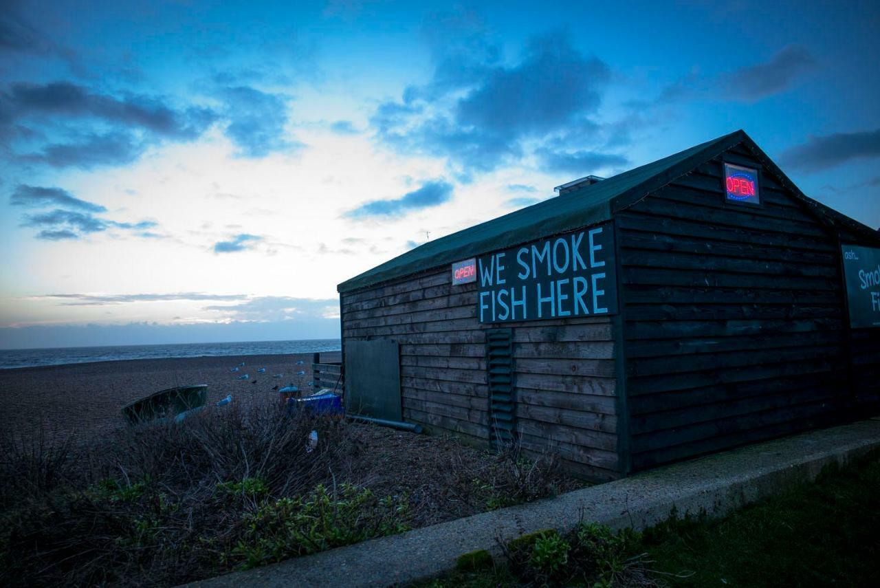 Romantic Flint Cottage On The Suffolk Coast Саксмъндам Екстериор снимка